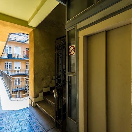 Fleur Creme Apartment Boedapest Buitenkant foto
