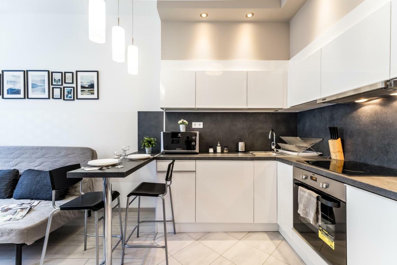 Fleur Creme Apartment Boedapest Buitenkant foto